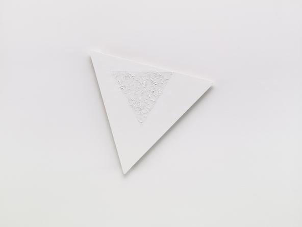 Angles VIII, 2005
Gesso & Jade glue on linen over wood
21 1/4 inches each side
SGI3196
