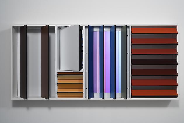 Flip, 2007 
Custom software, LCD screen, Formica, acrylic plastic, mirrored acrylic plastic, lacquered wood
33 x 73 ¾ x 8 inches
SGI621