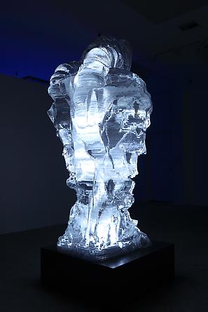 Atlantis, 2012
Acrylic, LEDs, stainless steel
86 1/4 x 29 1/4 x 39 1/8 inches
SGI2498