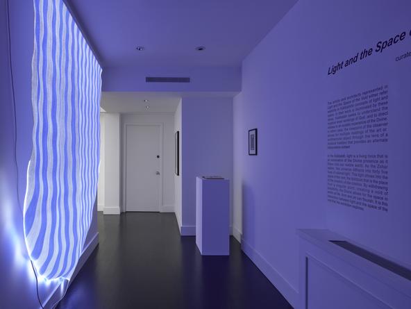 Light and the Space of the Void
Installation view