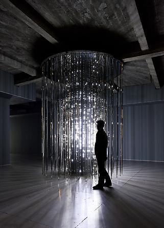 Cylinder, 2011
White LEDs, mirror finished stainless steel, custom software, electrical hardware
12 x 9 x 9 feet
Unique, site specific