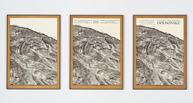 Dodsonke, 2009
Lithograph & screenprint on paper in 3 parts, framed in steel & Richlite
37 x 24 inches
SGI2804