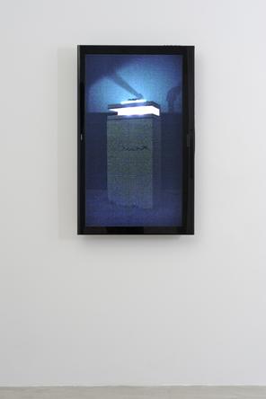 Crucible, 2009
HD video, color, stereo, 8 minute loop
SGI2812