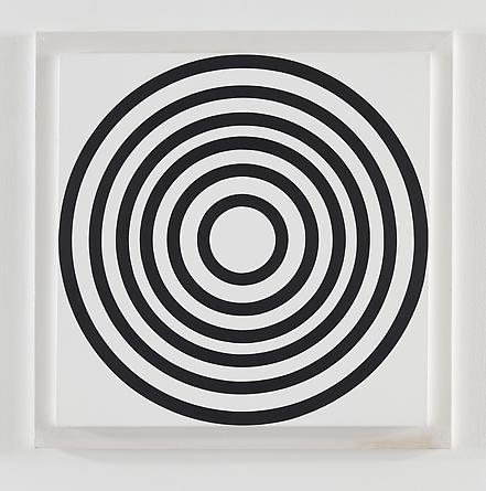 Untitled (#9), 1987
Acrylic on canvas in artist’s frame
34 x 34 x 1 3/4 inches
GLG2060