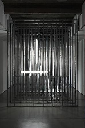 Inside Out
2009	
Aluminum studs, fluorescent light fixtures, fluorescent light bulbs, 
electrical hardware
144 x 120 x 245 in
Unique