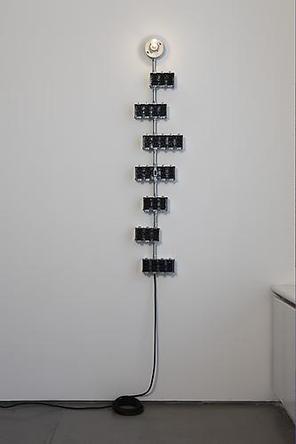 David Smith
2009
Electrical hardware, porcelain light socket, light bulb
54 x 11 x 7 in
Unique