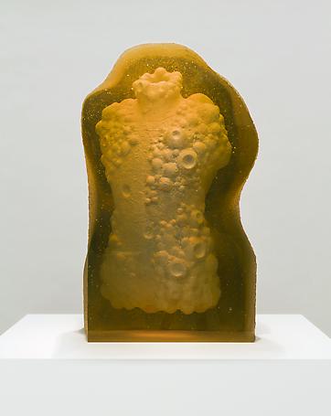 Breaking Loose/Giving in (torso)
2013
casted glass
61 x 36 x 26 cm