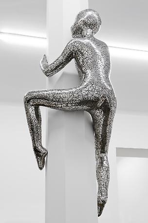 Stilla rörelse/Standing Motion (klättrande/climbing)
2012
stainless steel
162 x 60 x 60 cm